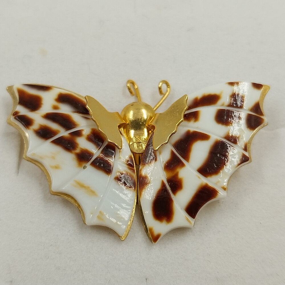 Vintage Butterfly Brooch Pin Gold Tone White Brown Shell Wings Taiwan Jewelry